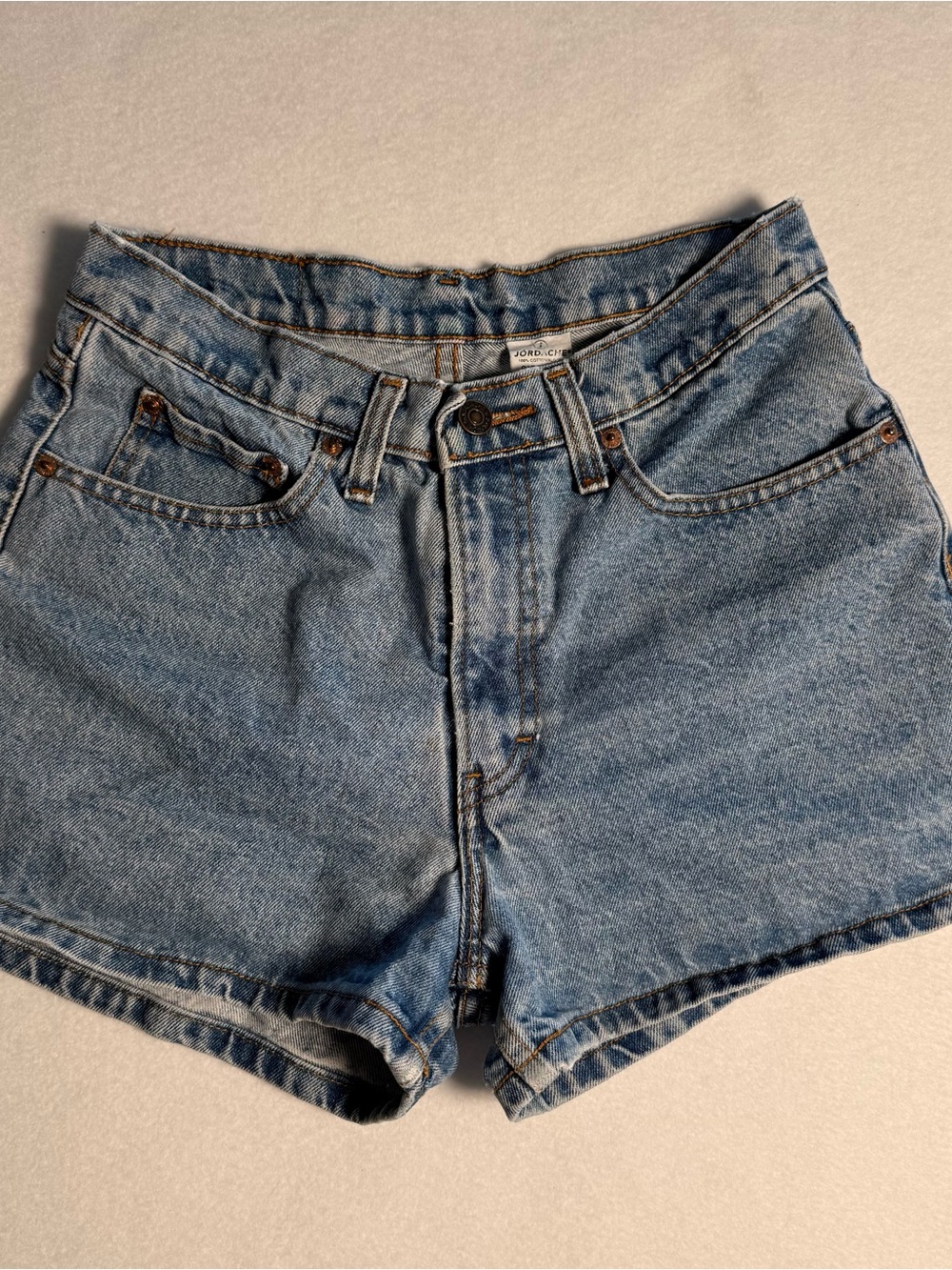Vintage 90s Jordache Denim Jean Shorts — Size 7/8